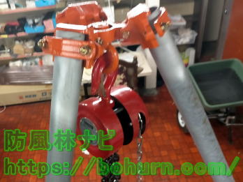 三脚の立ち上げ(足を開いた立上)2